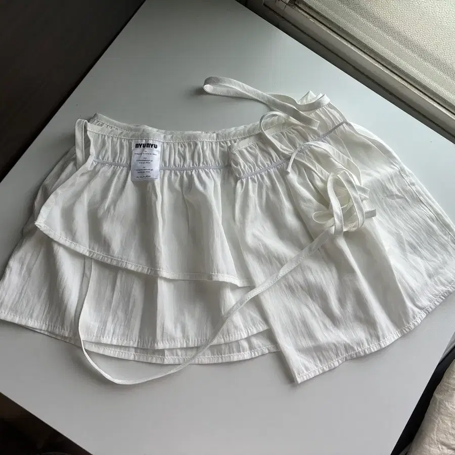 뉴뉴 쉬폰 레이어드 스커트 화이트