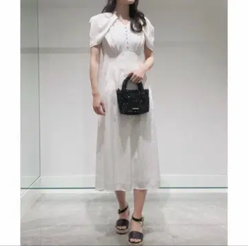 셀포드 워싱 새틴 드레이프 슬리브 원피스 IVR 38