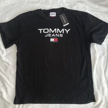 타미힐피거 진스 ( Tommy Jeans ) 티셔츠