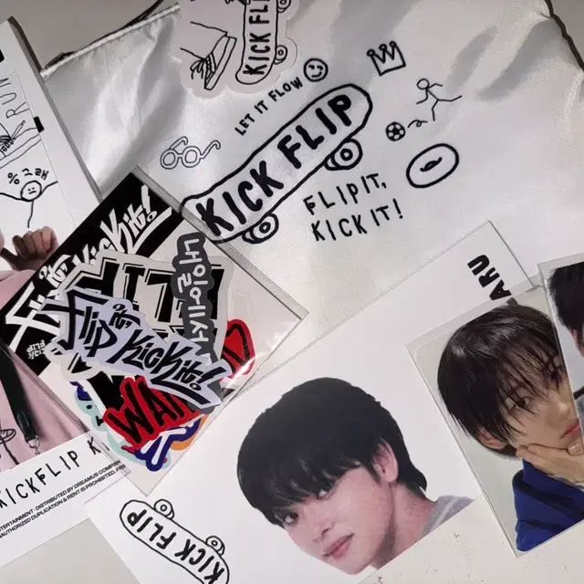 Han (Stray kids) | Bunjang, Fansigns & Albums | Kfriday