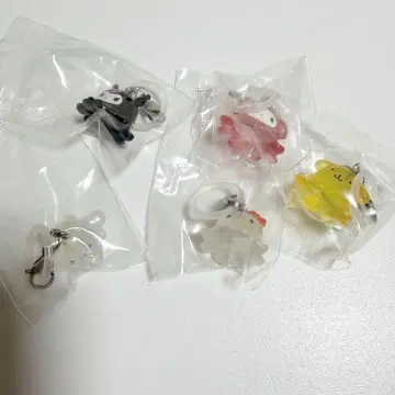 산리오 캐릭터즈 ~나리키리 멘다코~ 메지루시 액세서리 세미 컴프