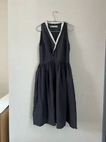 슬리브리스 원피스 VDJ Le Vestiaire de Jeanne 잔느