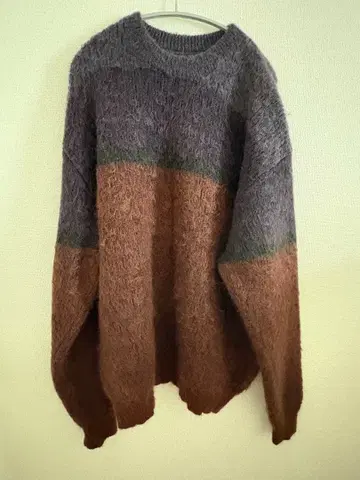 YOKE 요크 STILL BORDER CREWNECK 22AW 니트