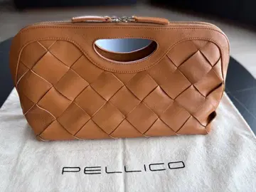새상품급 PELLICO 펠리코 클러치백 카멜