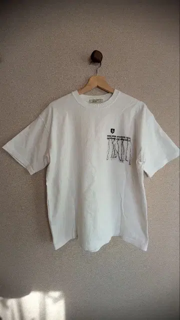 BLANC basque 티셔츠 화이트 로고 프린트