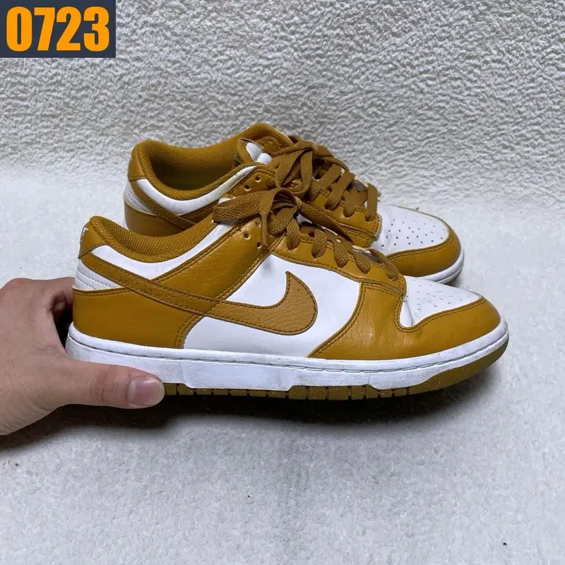 250 NIKE 나이키 덩크로우 스니커즈