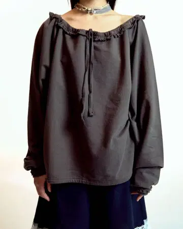 COYSEIO DRAWSTRING LONG SLEEVE CHARCOAL
