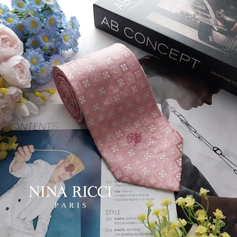 니나리치 실크 핑크 플라워 자수 넥타이 9.7cm A등급 k3185