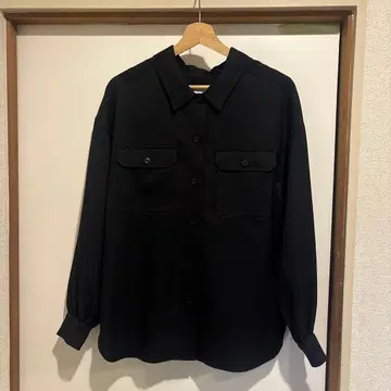 HYKE / 볼륨 슬리브 셔츠