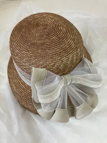 택 포함 새상품 밀리너리 미노 Plump flill casablanca