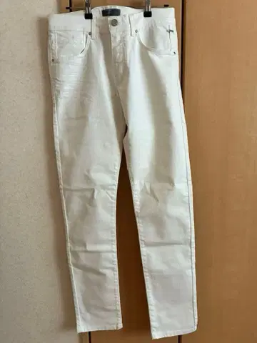 ZARA MAN 데님 팬츠 화이트 남성용 31인치(14)