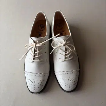 YOSUKE 요스케 윙팁 레이스업 슈즈 화이트 24cm