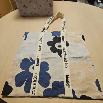 하자 있음 [ marimekko ] 마리메꼬 x kioski 토트백 네이비