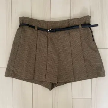 ZARA 벨트 포함 하운드투스 패턴 플리츠 스코트 큐롯 미니 스커트