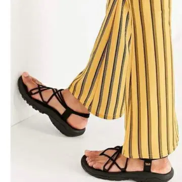 Teva 테바 샌들 허리케인 인피니티 22cm 블랙