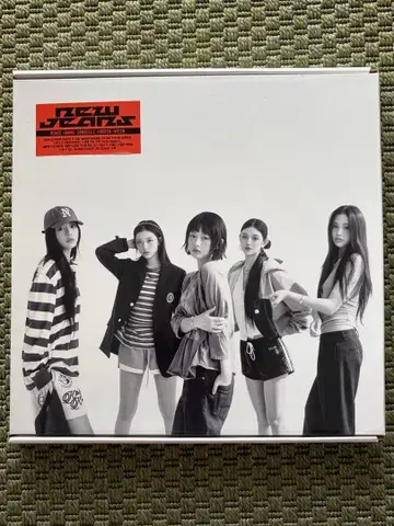NewJeans howsweet bubblegum 앨범 5인ver.