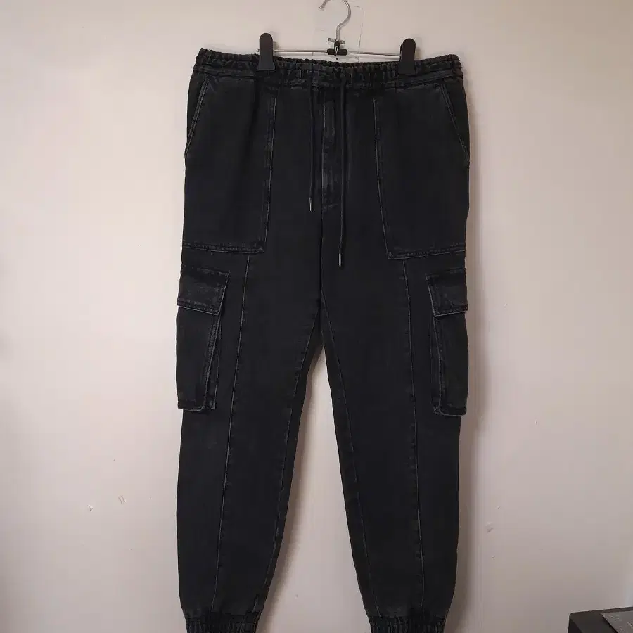 22SS 준지 밴딩 카고조거 블랙 데님팬츠 48/32"~34"