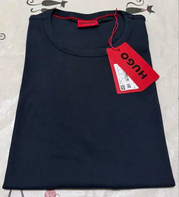 HUGO BOSS 미사용 새상품 남성용 t셔츠 XXL