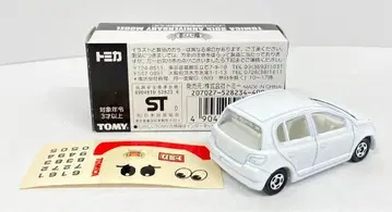 타미 토미카 30주년 이벤트 한정판 화이트 토미카 도요타 비츠