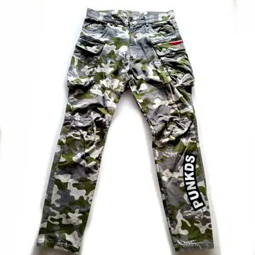 PUNK DRUNKERS 100 밀리터리 팬츠 아이츠 CAMO 카모플라쥬 로고