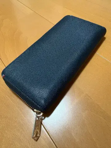 Paul Smith 라운드 지퍼 장지갑 네이비