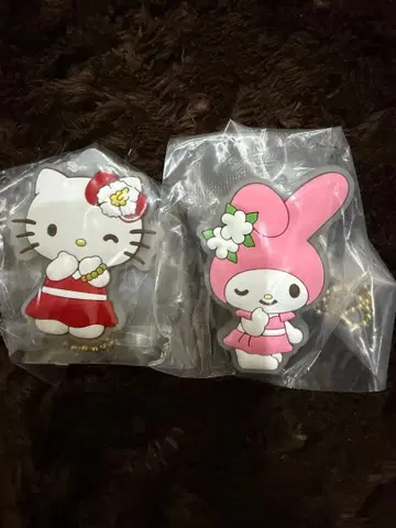 산리오 UV 러버 키링 헬로키티 마이멜로디
