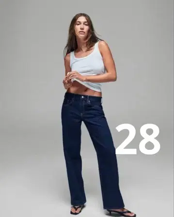 The Hailey 로우라이즈 루즈핏 데님 28