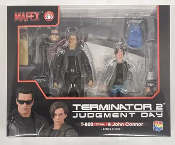 MEDICOM TOY MAFEX T-800(T2 VER) & JOHN CONNOR 280