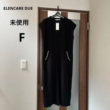 새상품 ELENCARE DUE 슬리브리스 원피스 블랙 펄 F