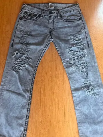 정품 True Religion 데미지 가공 데님 초레어템