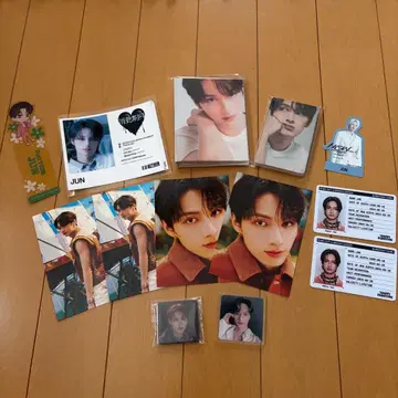 SEVENTEEN 준 공식 굿즈 세트