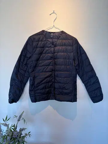 UNIQLO 울트라 라이트 다운 자켓 네이비