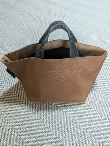 에르베샤 펠리에 (나일론 보트형 토트 S)
