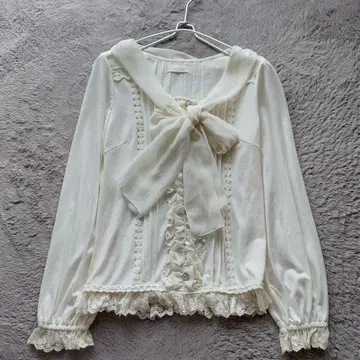 LIZ LISA 블라우스 화이트 긴팔 프릴 레이스 히메 스타일