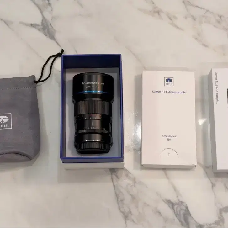 시루이 아나모픽 1.33x f1.8 55mm 렌즈 민트급