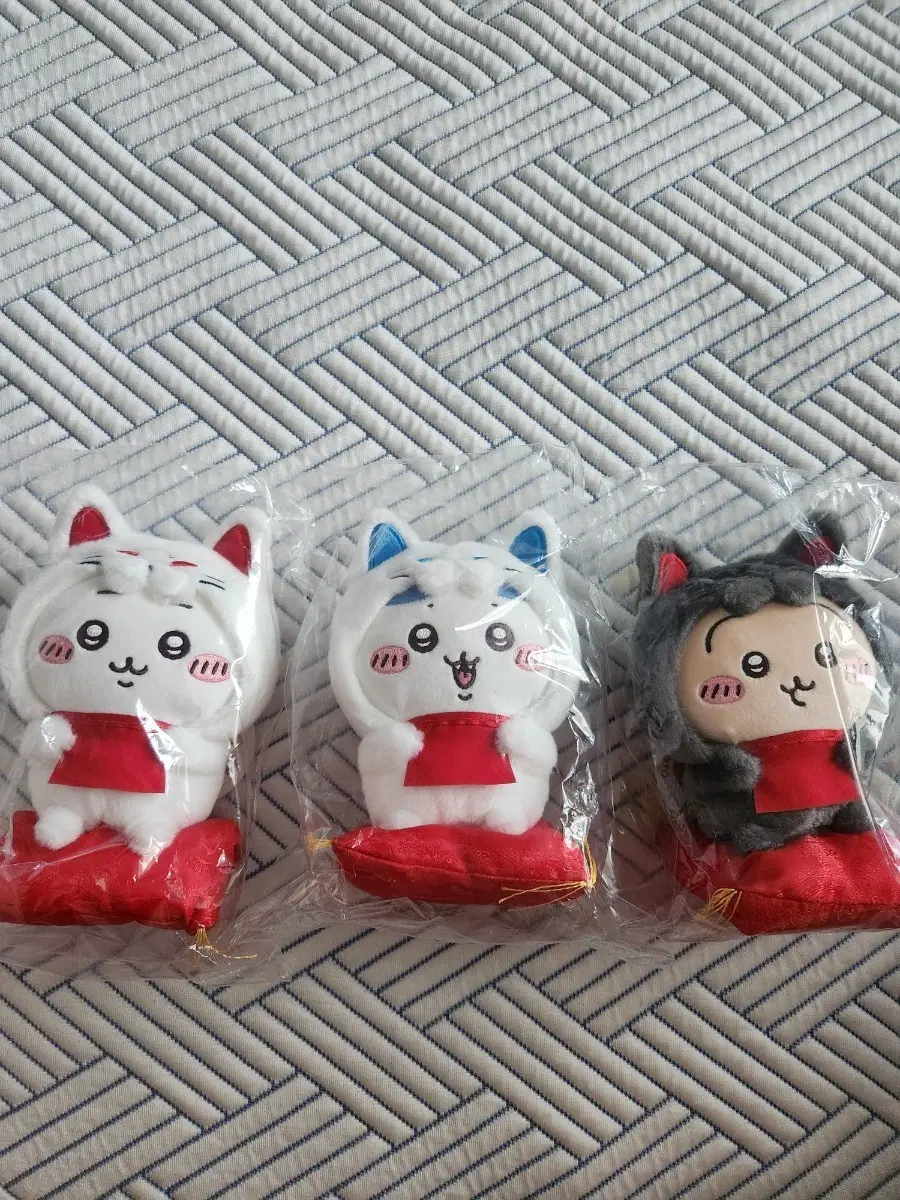 치이카와 하치와레 우사기 후시미 이나리 한정 3종 세트 일괄 누이 판매
