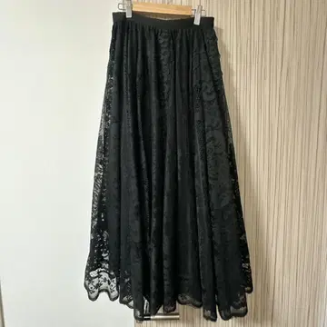 페넬로페 요한슨 블랙 레이스 롱 플레어 스커트