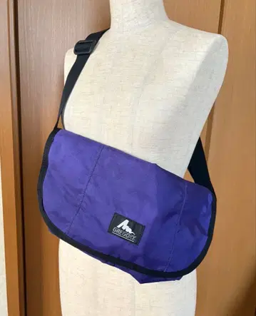 GREGORY 숄더백 퍼플