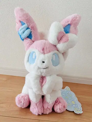님피아 포근포근 안고 자는 봉제 인형 포켓몬 센터