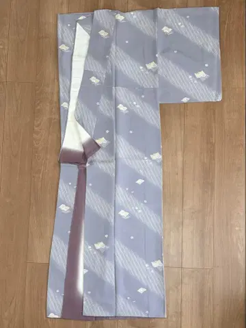 츠케사게 연보라 바탕 책자와 풀꽃 무늬