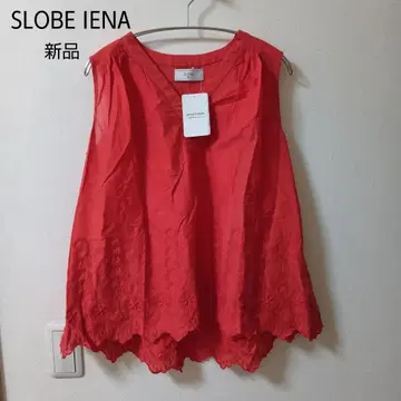 [새상품] SLOBE IENA/슬로브 이에나 슬리브리스 블라우스 자수