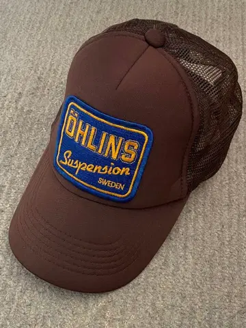 캡 메쉬 오린즈 브라운 OHLINS