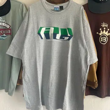 P.E.O.T.W AG 우라하라 티셔츠