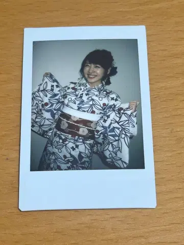 사쿠라이 유이 유카타 폴라로이드 FRUITS ZIPPER