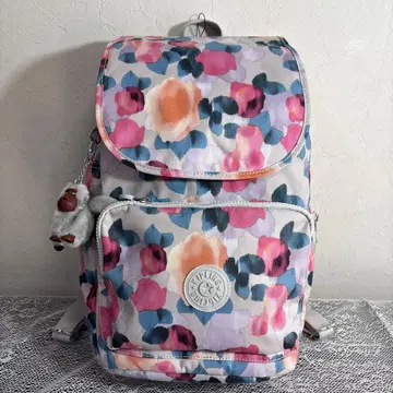 Kipling 럭색 꽃무늬 몽키 참 포함 미사용 새상품