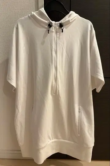 하프 지퍼 후드티 화이트 F 사이즈