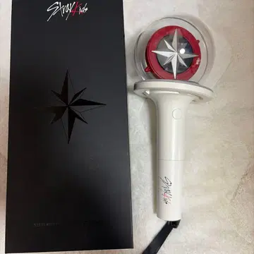 Stray Kids OFFICIAL LIGHT STICK VER.2