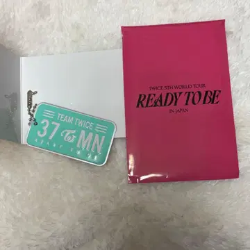 TWICE 미나 랜덤 플레이트 키링