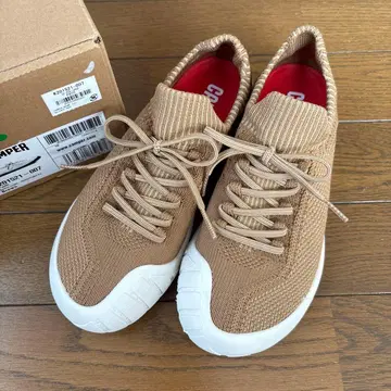CAMPER 스니커즈 브라운