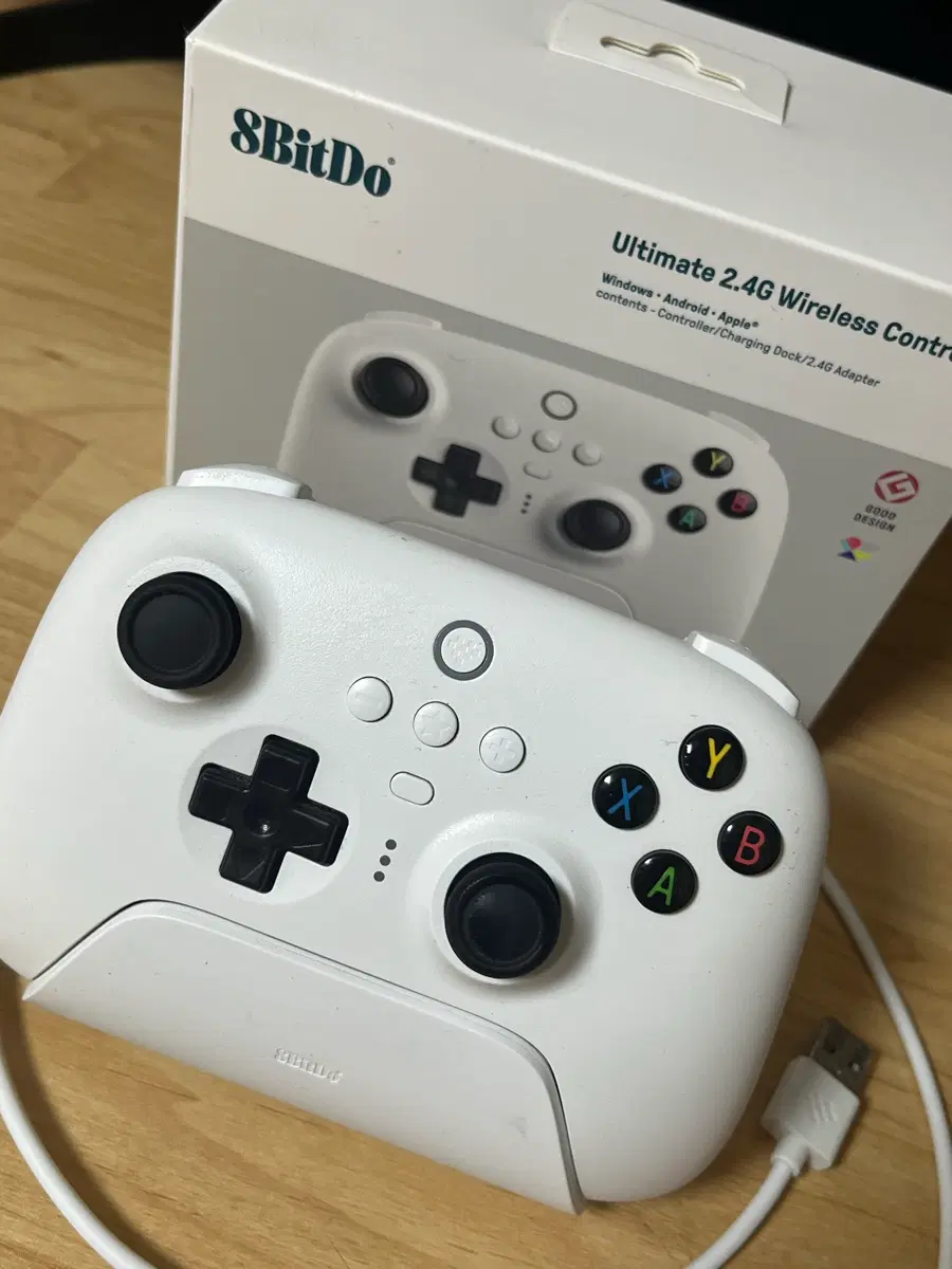 8BitDo 얼티밋 2.4G 무선 컨트롤러 화이트